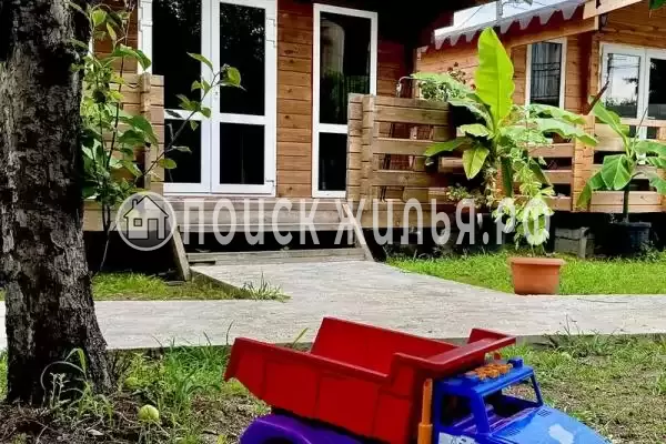 База отдыха «A-home», Республика Абхазия, Сухум, Семерджиева, д.21