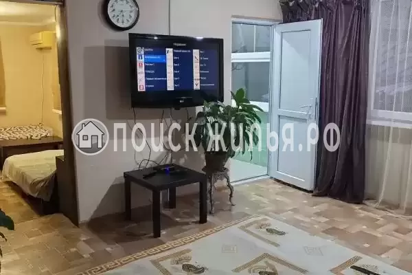 Апартаменты «В центре Сухума», Республика Абхазия, Сухум, Конфедератов, д.41