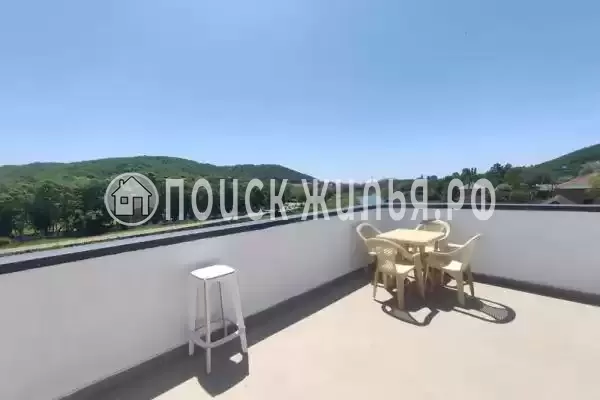 «Белый дом», Новомихайловский