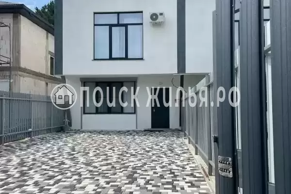 «Белый дом», Краснодарский край, Новомихайловский, Ленина, д.30В «Белый дом», Краснодарский край, Новомихайловский, Ленина, д.30В