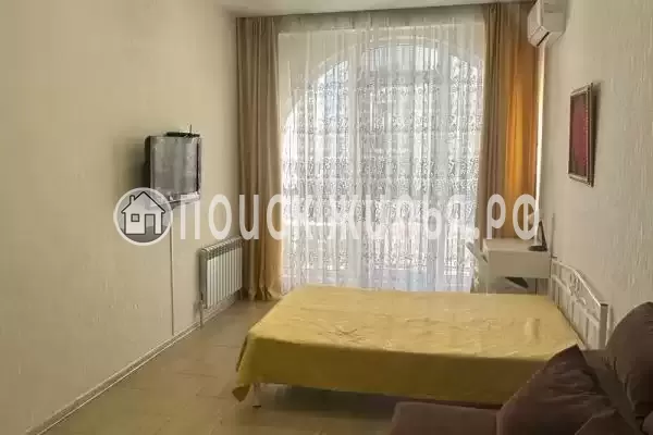 Частный сектор «Светлая уютная студия с балконом», Геленджик