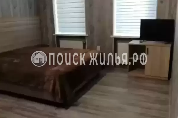 Частный сектор «Уютный дом со своим двором в центре»