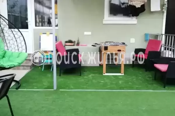 «На озерной», Агой