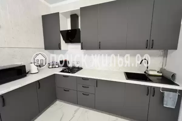 Частный сектор «Номер в частном доме с видом на горы», Геленджик