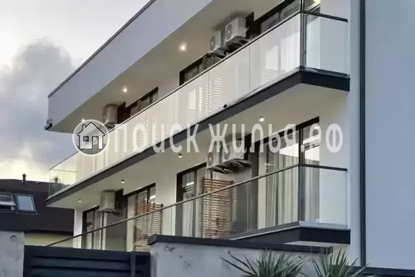 «Azaliy 7», Лазаревское