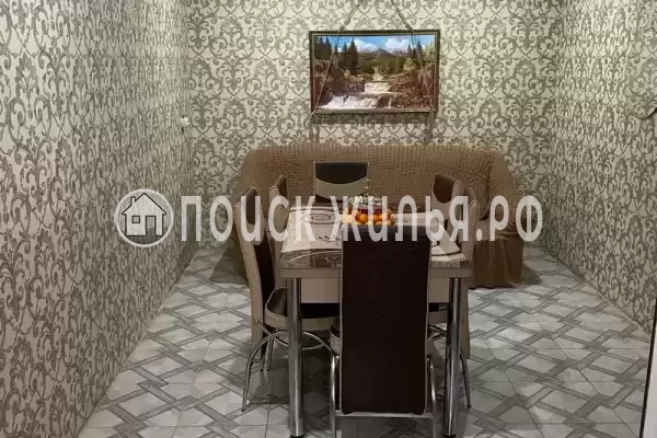 Квартира «3-комнатная в центре», Сухум