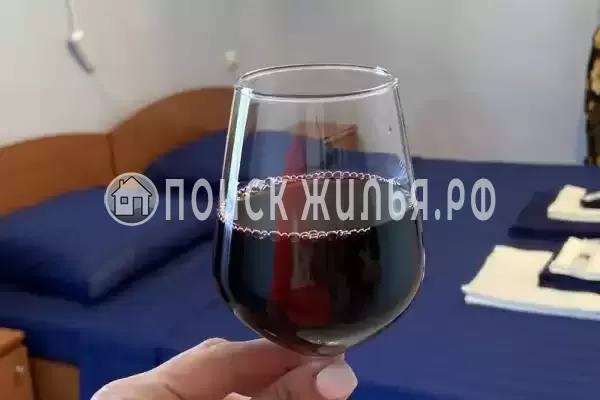 Квартира «На первой линии», Пицунда