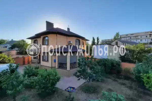 Частный сектор «Дом на Самариной, до 10+3 человек», Феодосия