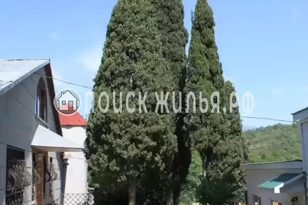 «Кипарисовый дворик», Алушта