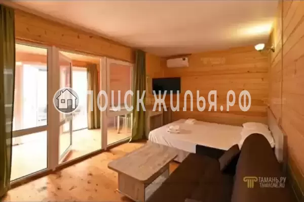 «Лето 50 метров до моря», Голубицкая «Лето 50 метров до моря», Голубицкая