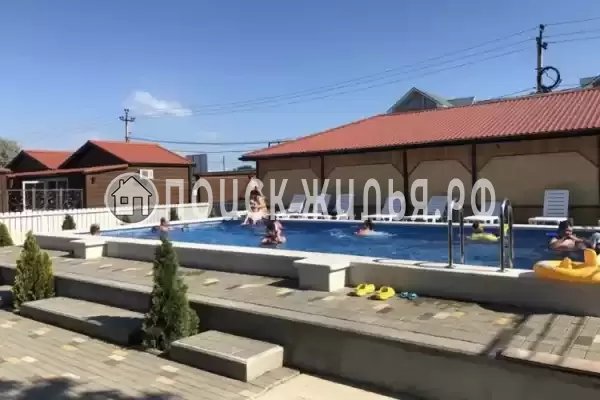 «Лето 50 метров до моря», Голубицкая «Лето 50 метров до моря», Голубицкая