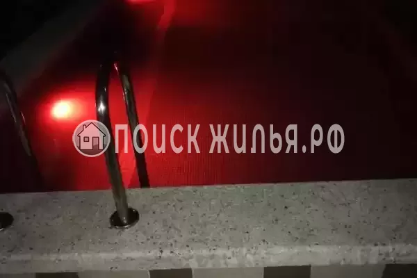 «Никос», Адлер