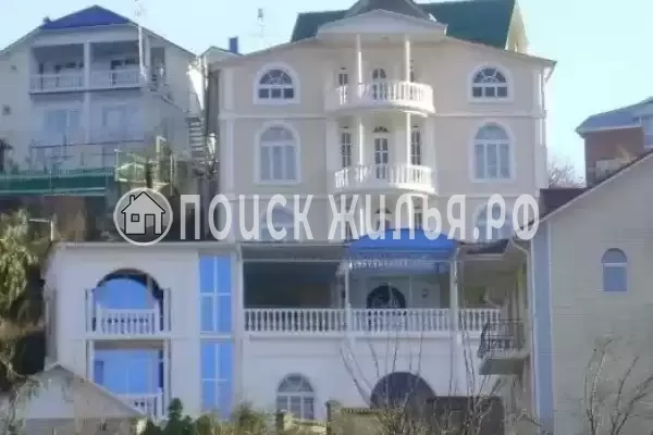 «Никос», Адлер