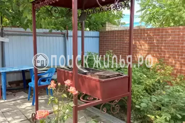 «На Зеленой 7», Кучугуры