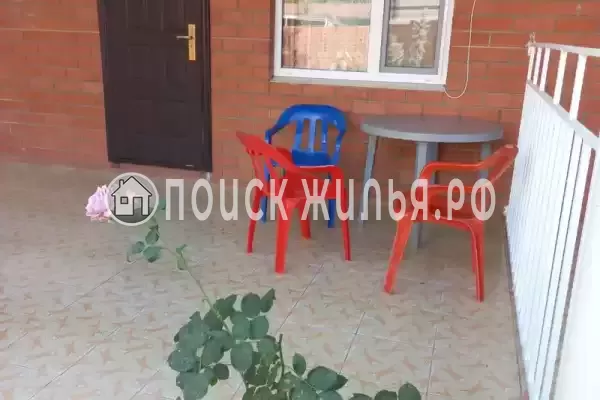 «На Зеленой 7», Кучугуры