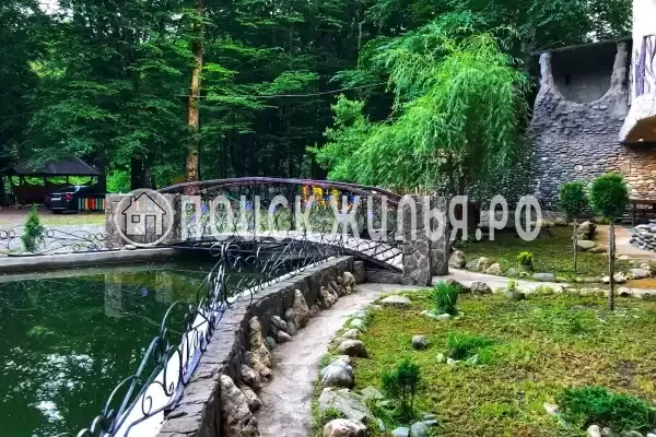 Гостиница «Эдем», Гузерипль