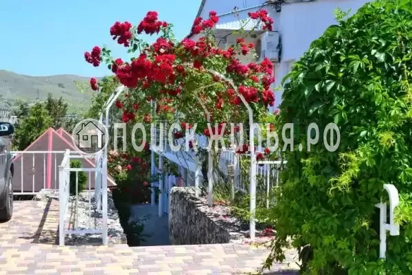 Отель «Оздоровительный Комплекс Лазурный», Коктебель Отель «Оздоровительный Комплекс Лазурный», Коктебель