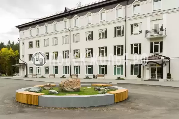 Отель «Бурдугуз», Бурдугуз