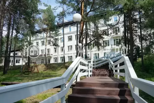 Отель «Бурдугуз», Бурдугуз