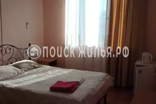 «На Белых Акаций»