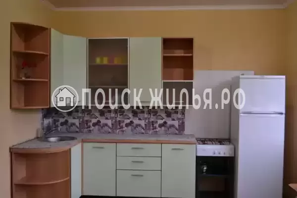 «Эва и Лео», Лоо