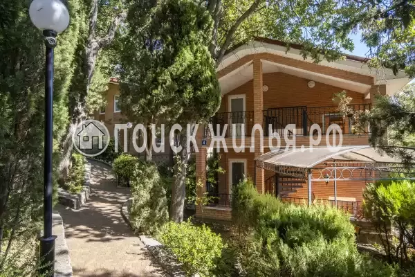 Отель «Родос», Кореиз Отель «Родос», Кореиз