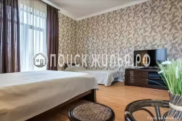 «Апельсин», Адлер