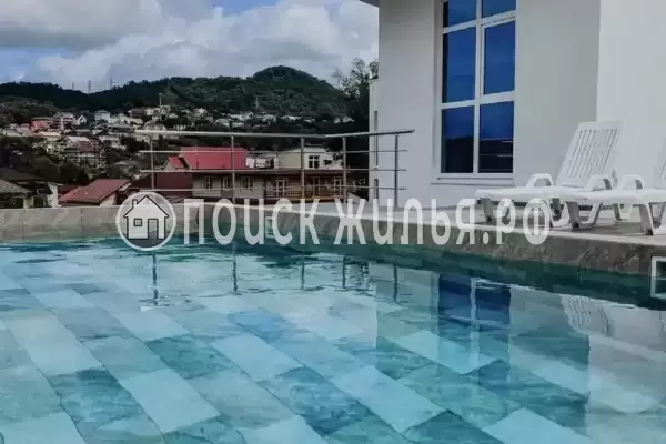 «White House», Лоо