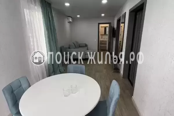 «White House», Лоо