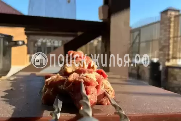 «Маленькая страна», Кучугуры