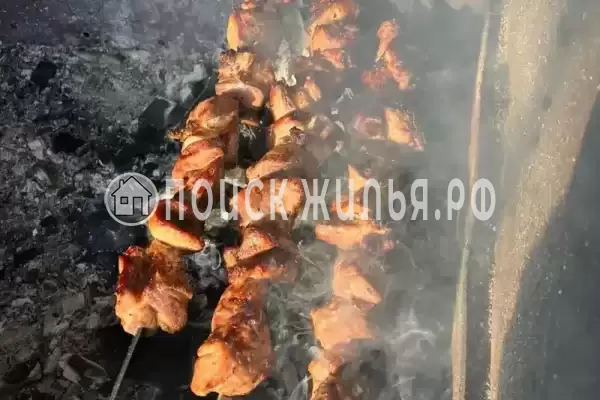 «Маленькая страна», Кучугуры