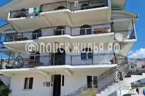 Гостевой дом "Абажур", Адлер, ул. Богдана Хмельницкого, д. 12