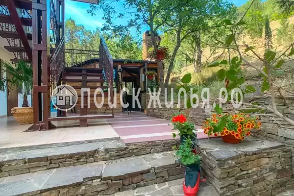 «Шаляпин Хаус», Новый Свет