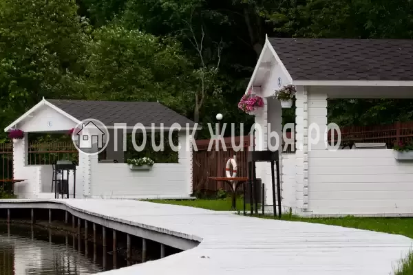 Отель «Arthurs Spa Hotel By Mercure», Ларёво