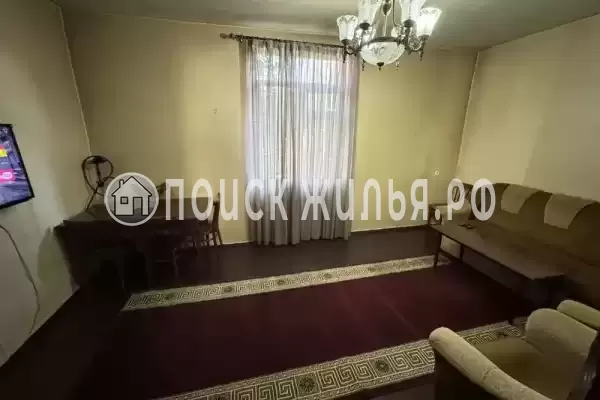 Частный сектор «Частный дом на Адлейба», Сухум Частный сектор «Частный дом на Адлейба», Сухум