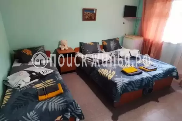 «На Почтовом», Кучугуры