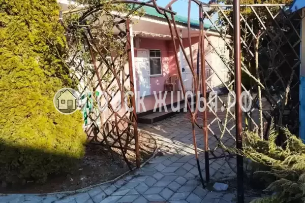 «На Почтовом», Кучугуры