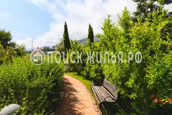 Отель «Крымский Бриз Hotel & Villas», Парковое