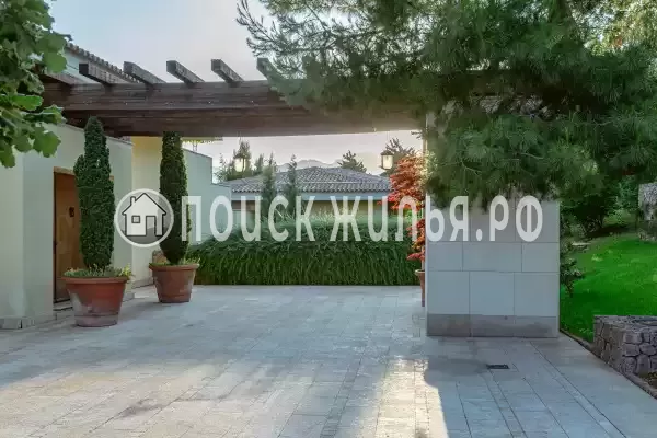 Отель «Крымский Бриз Hotel & Villas», Парковое