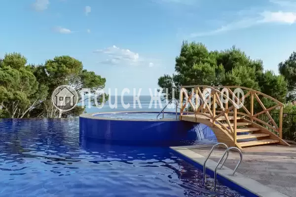 Отель «Крымский Бриз Hotel & Villas», Парковое