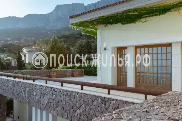 Отель «Крымский Бриз Hotel & Villas», Парковое