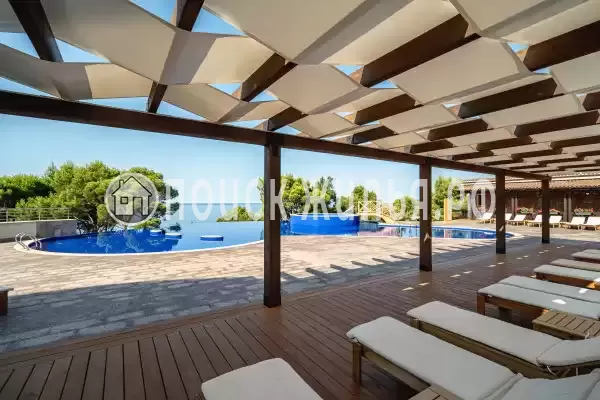 Отель «Крымский Бриз Hotel & Villas», Парковое