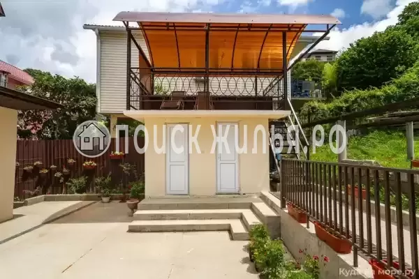 «Кипарис», Лоо