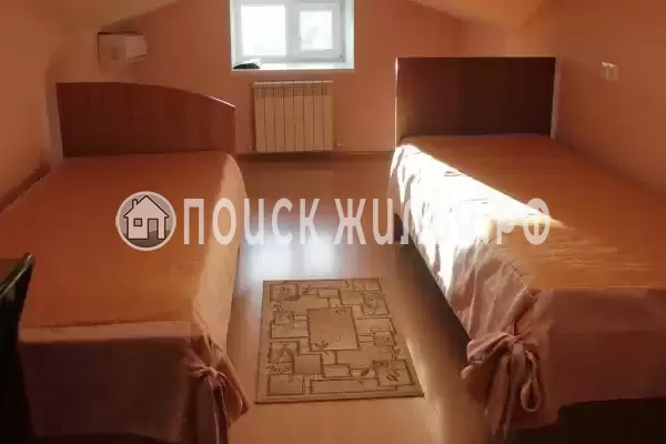 Отель «Париж», Семёнов