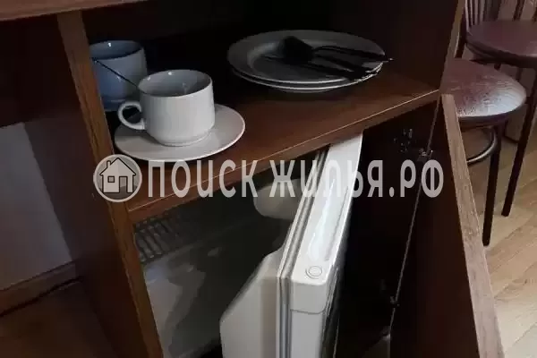 Отель «Париж», Семёнов