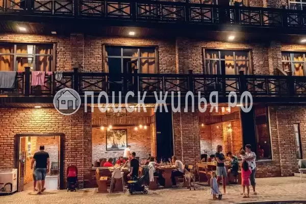 Гостиница «Глория», Пицунда