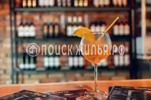 Гостиница «Глория», Пицунда