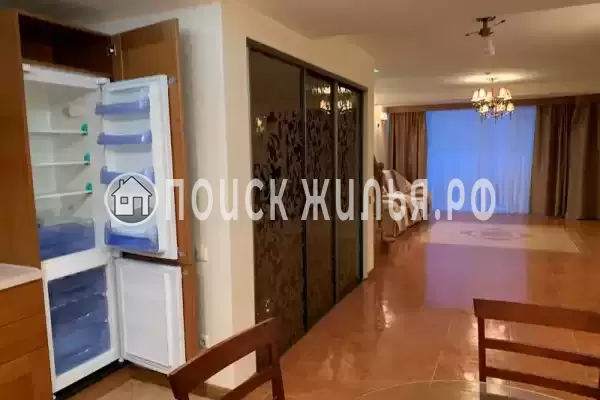 Частный сектор «Таунхаус в элитном поселке Горное», Ялта