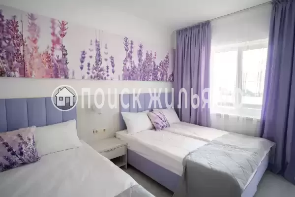 Отель «АзовЛенд», Золотое