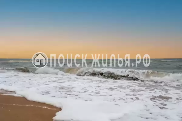 Отель «АзовЛенд», Золотое